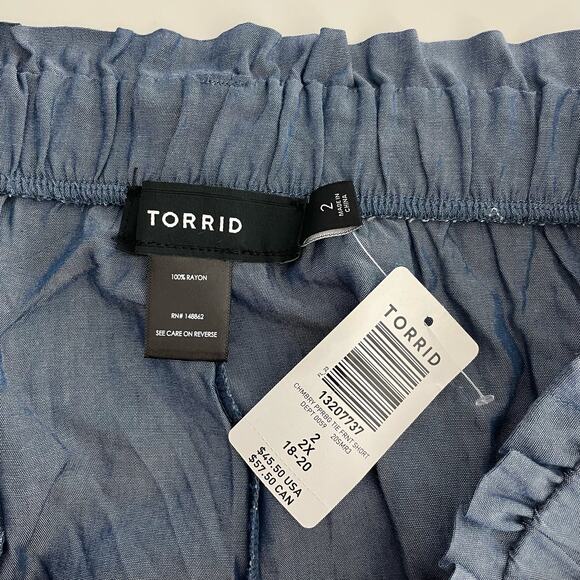 Torrid High-Waisted Blue Chambray Shorts Size 2X - Picture 5 of 5